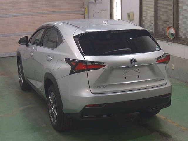 LEXUS NX300H