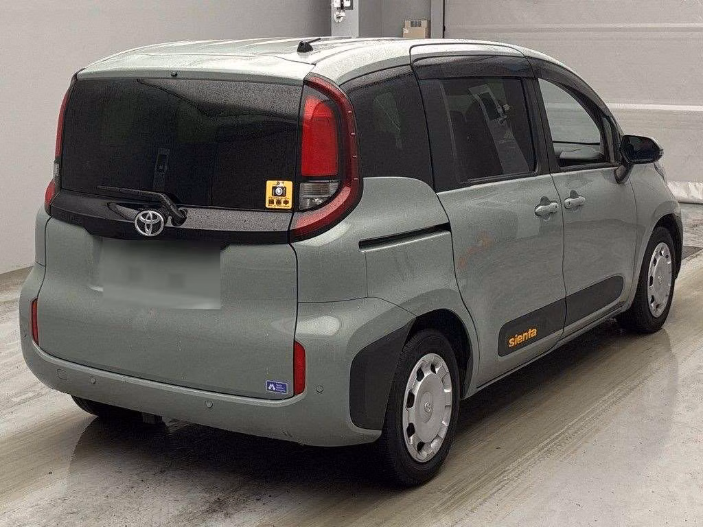 TOYOTA SIENTA