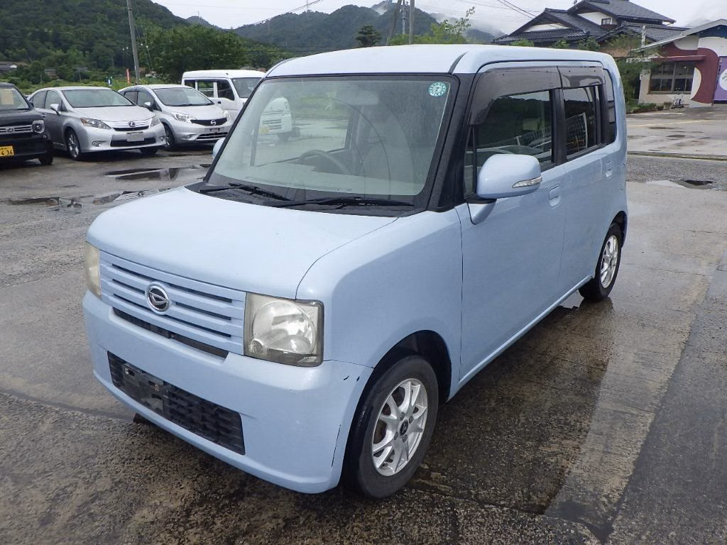 DAIHATSU MOVE CONTE