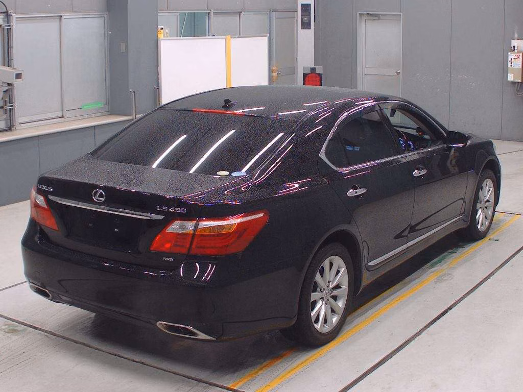 LEXUS LS460