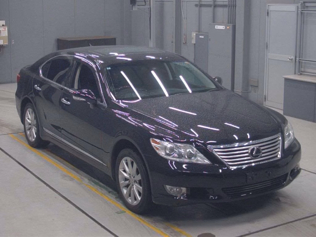 LEXUS LS460