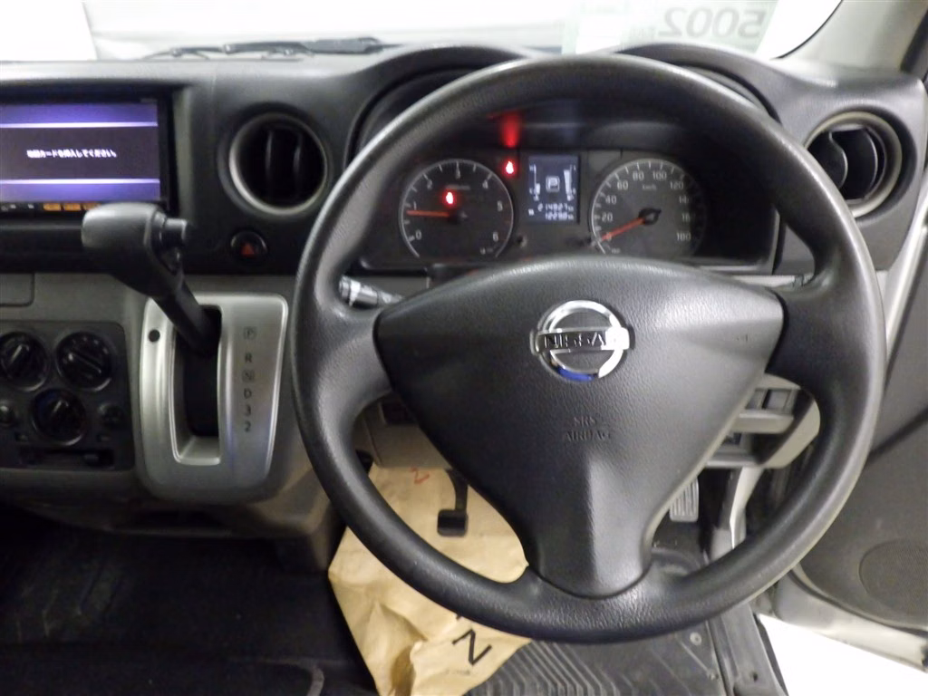 NISSAN NV350 CARAVAN