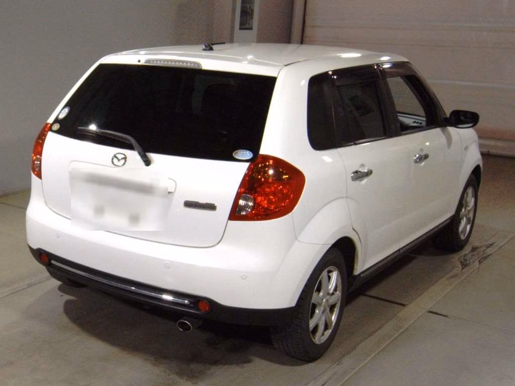 MAZDA VERISA