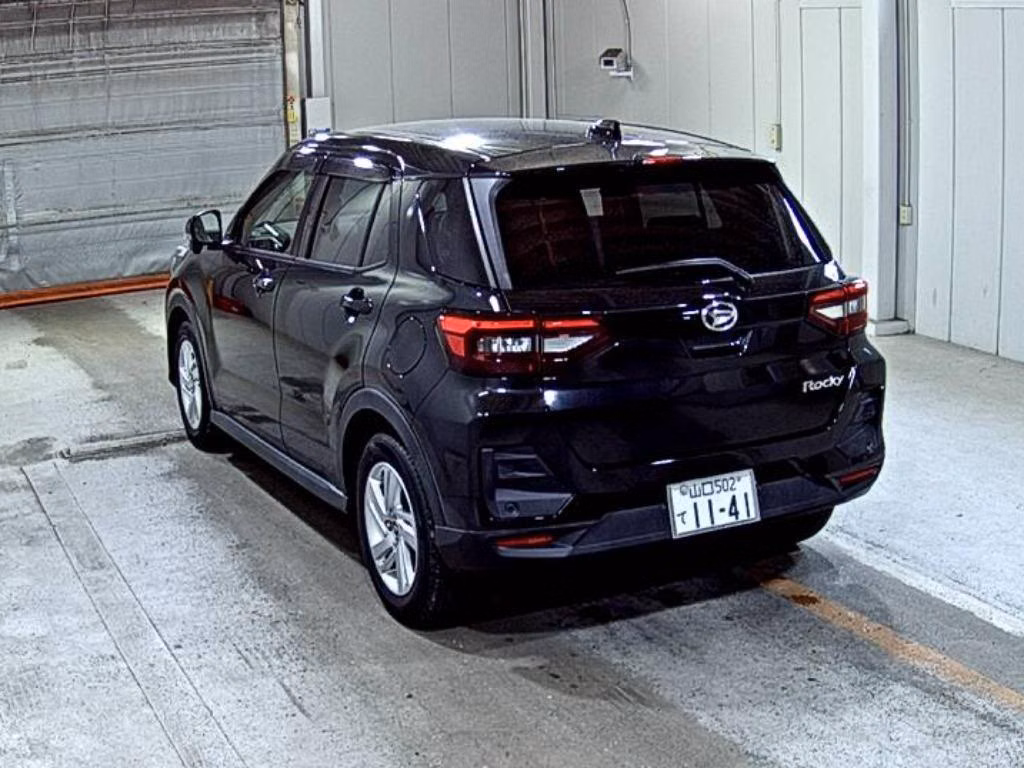 DAIHATSU ROCKY