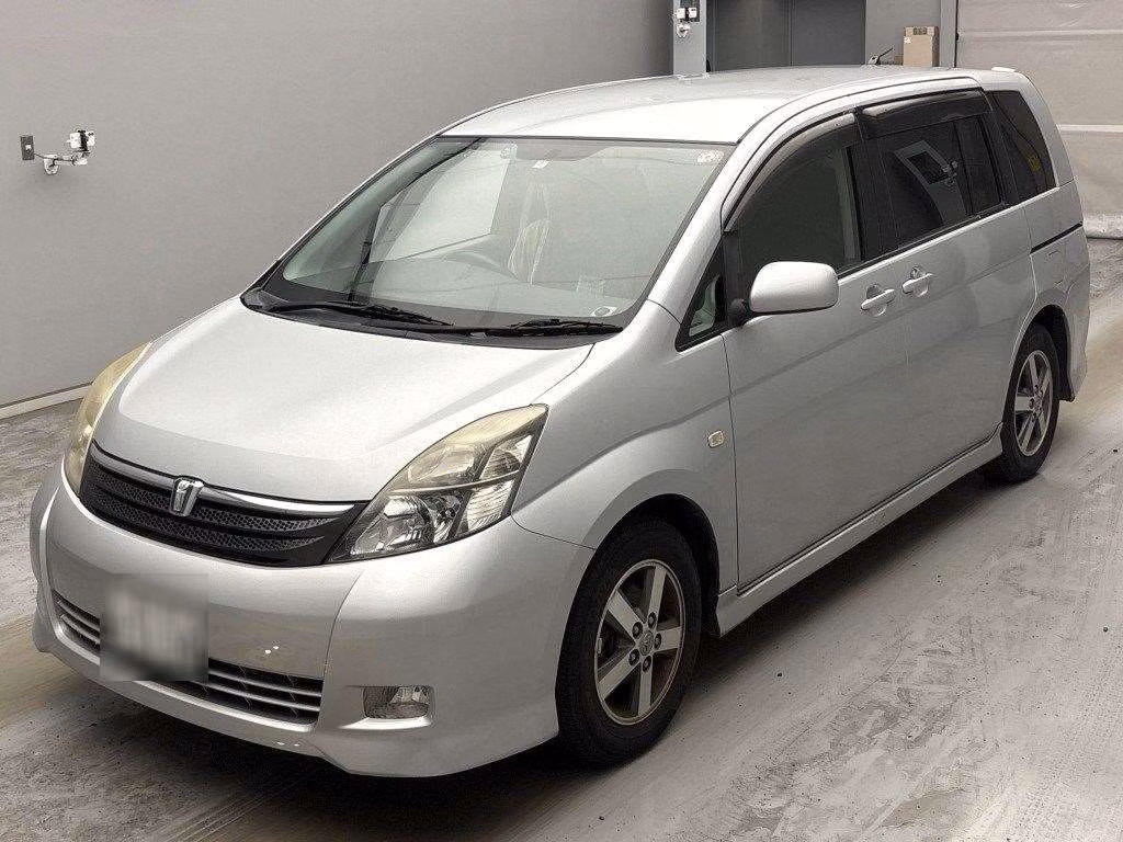 TOYOTA ISIS