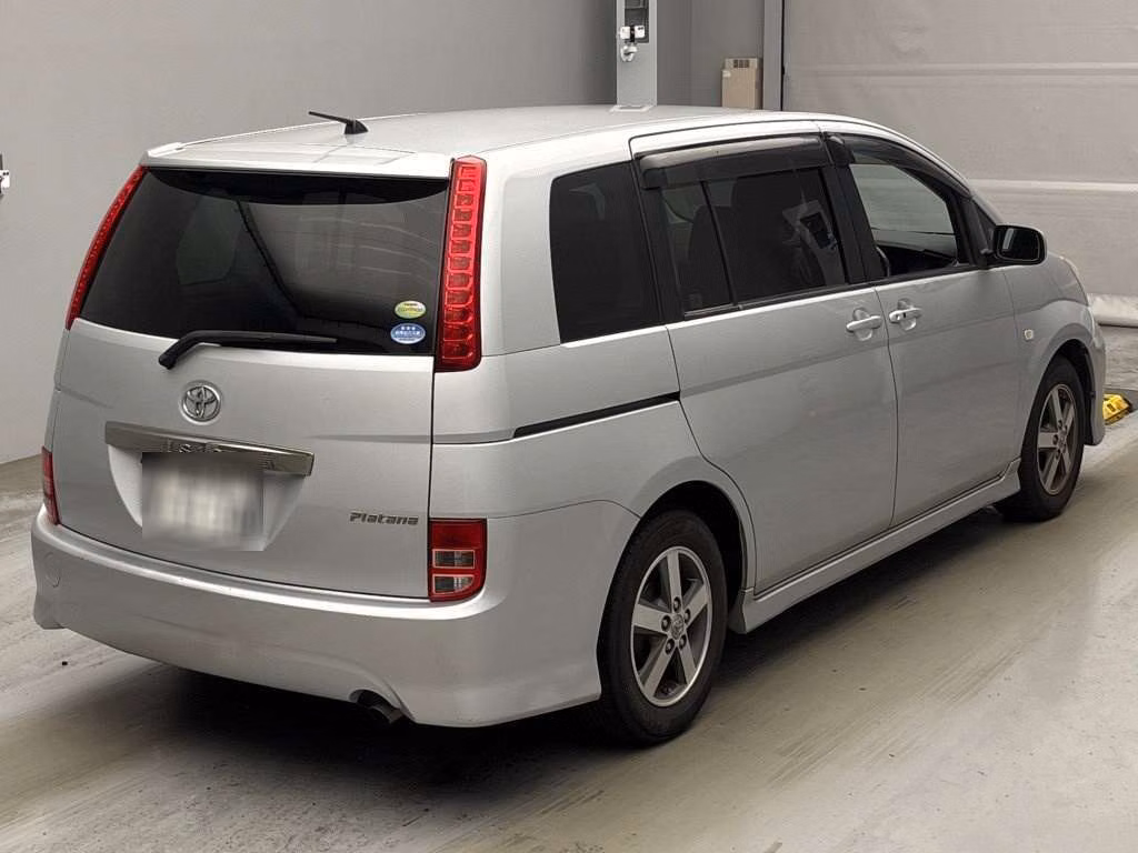 TOYOTA ISIS