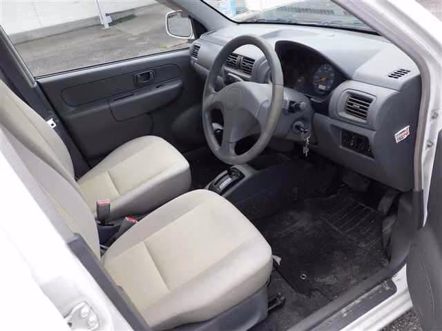 MITSUBISHI MINICA