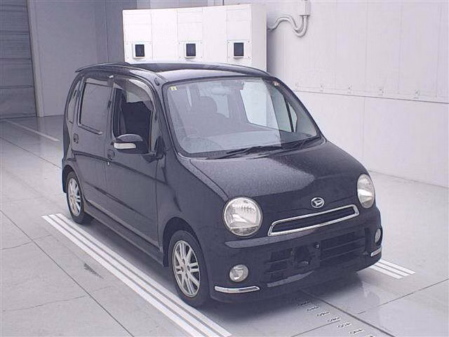 DAIHATSU MOVE LATTE
