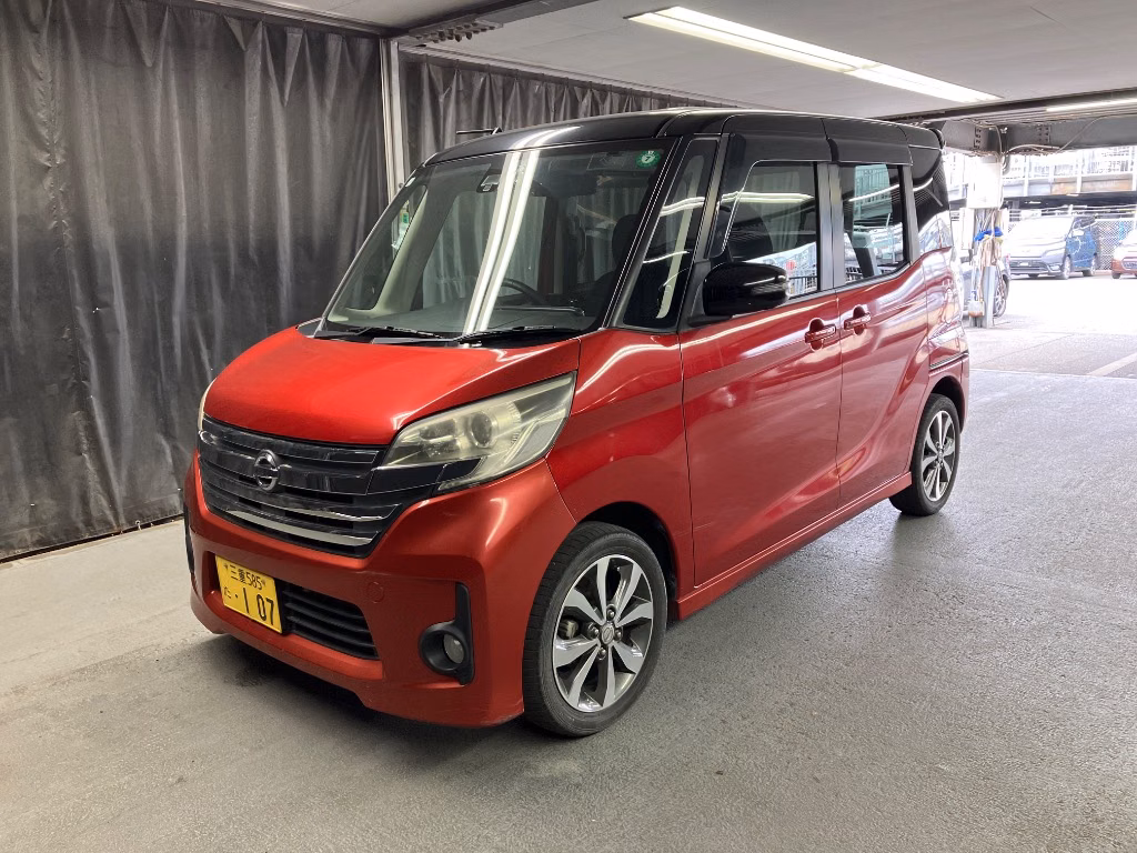 NISSAN DAYZ ROOX