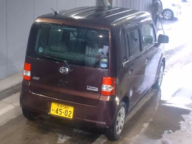 DAIHATSU MOVE CONTE