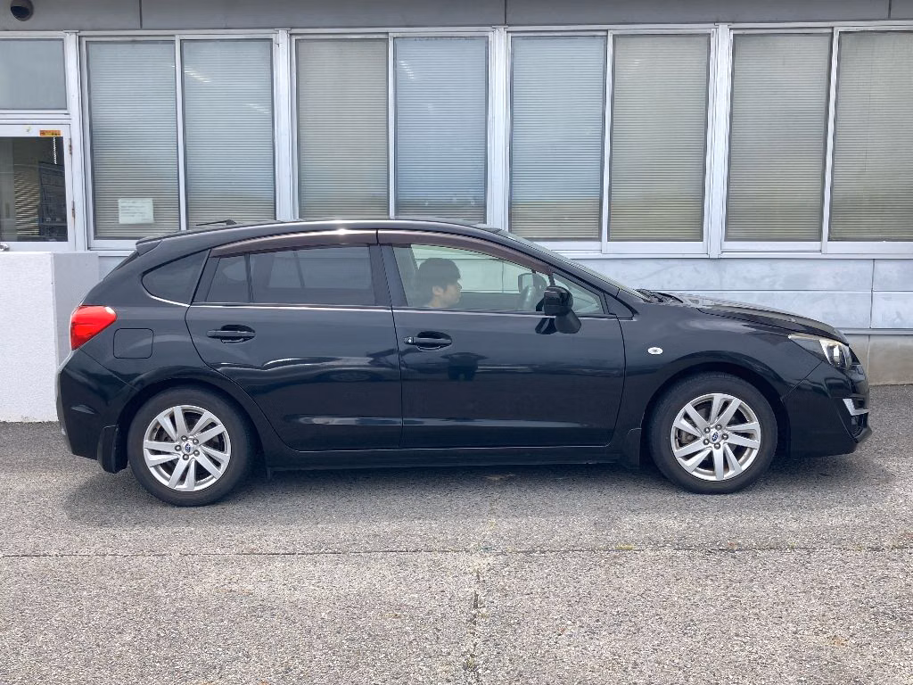 SUBARU IMPREZA