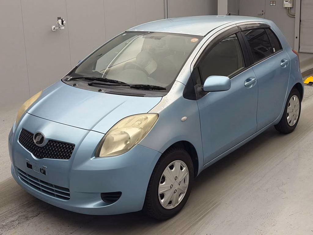 TOYOTA VITZ