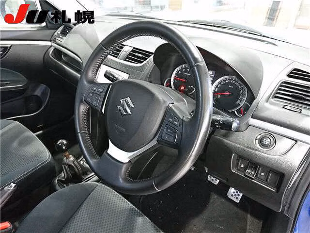 SUZUKI SWIFT
