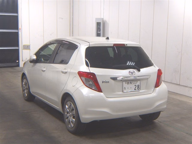TOYOTA VITZ