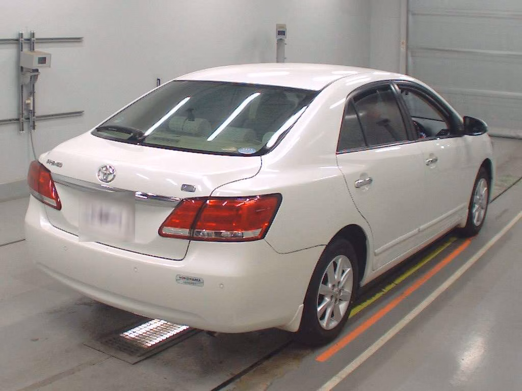 TOYOTA PREMIO