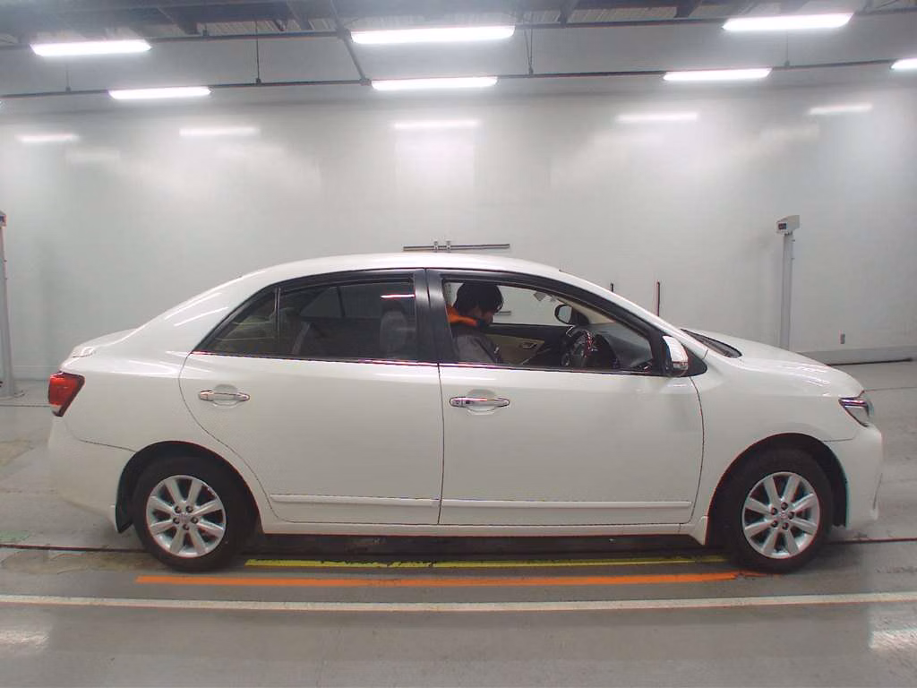 TOYOTA PREMIO
