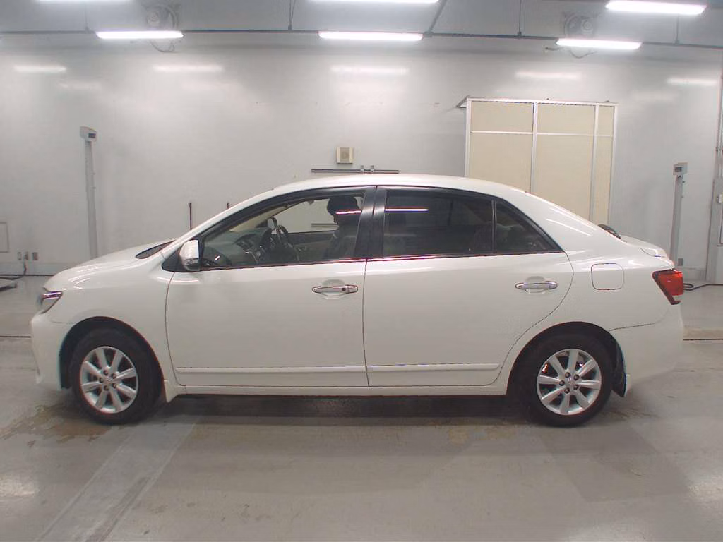 TOYOTA PREMIO