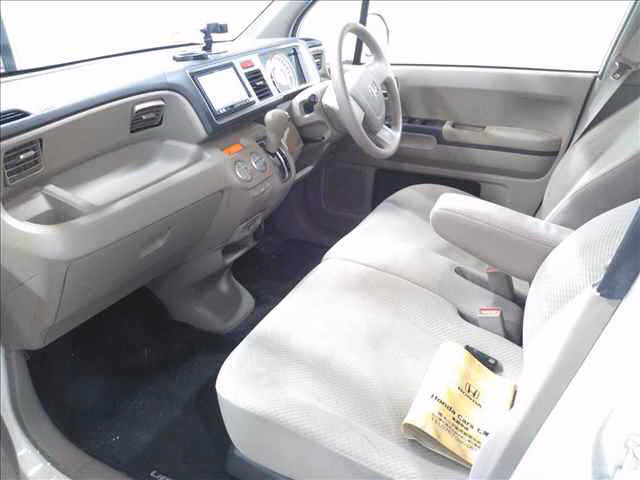 HONDA LIFE