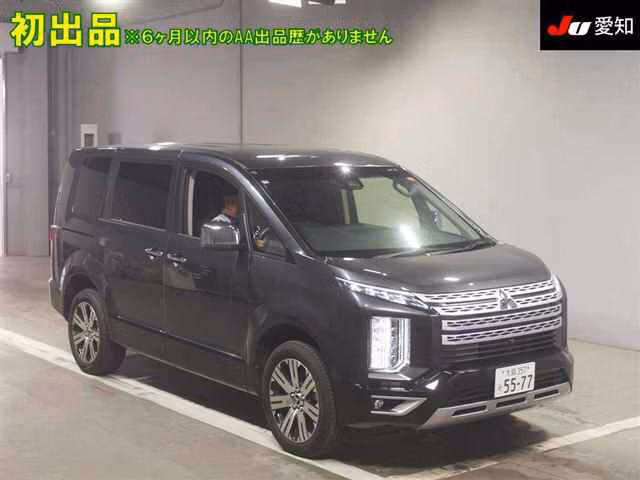 MITSUBISHI DELICA D:5