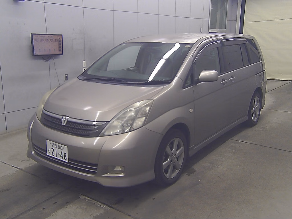TOYOTA ISIS