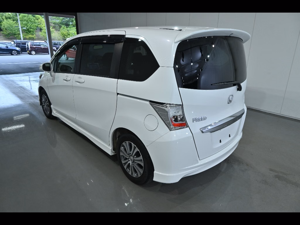 HONDA FREED