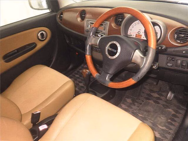 DAIHATSU MIRA GINO