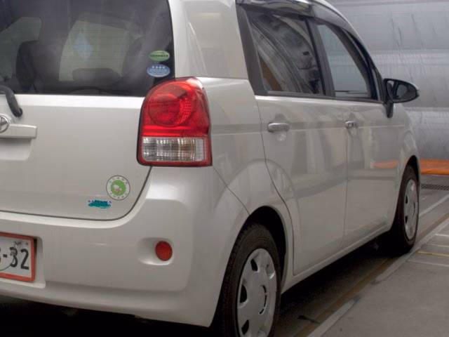 TOYOTA PORTE