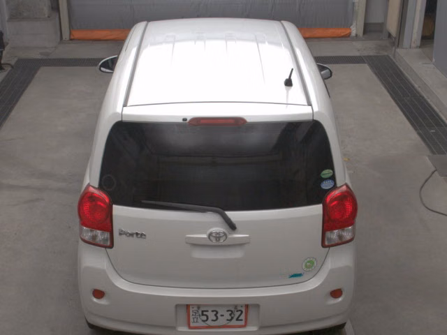 TOYOTA PORTE