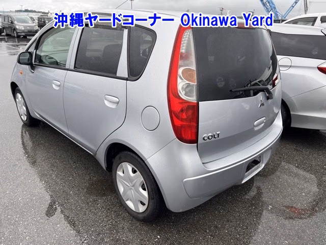 MITSUBISHI COLT