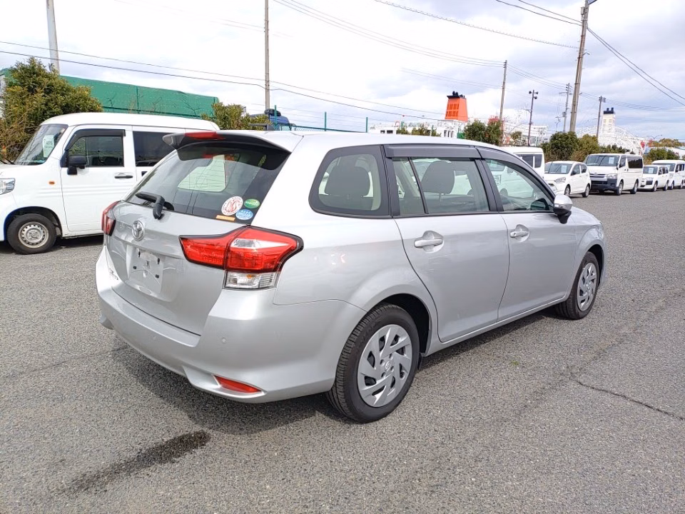 TOYOTA COROLLA FIELDER