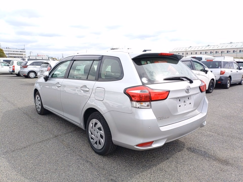 TOYOTA COROLLA FIELDER