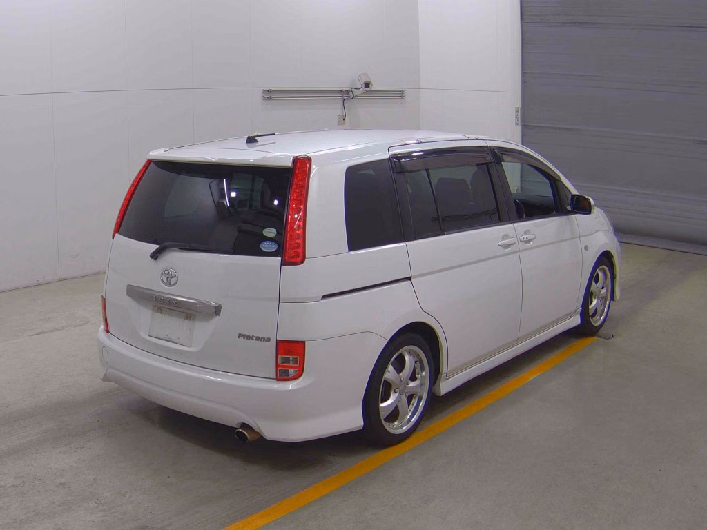 TOYOTA ISIS