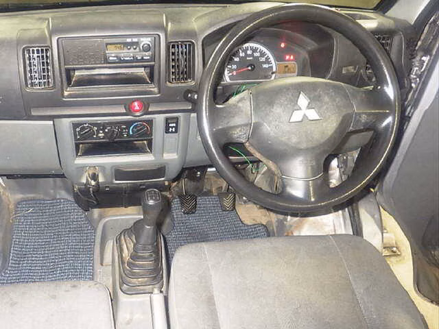 MITSUBISHI MINICAB