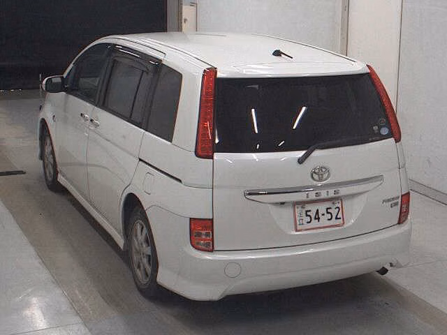TOYOTA ISIS
