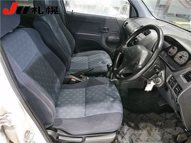 DAIHATSU TERIOS KID