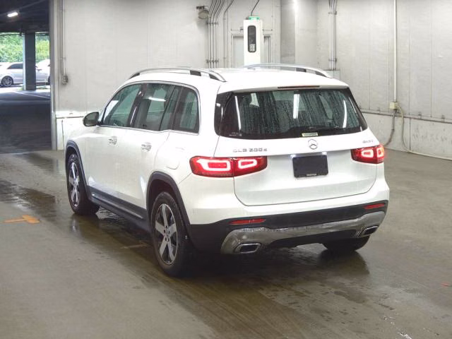 MERCEDES-BENZ GLB-CLASS