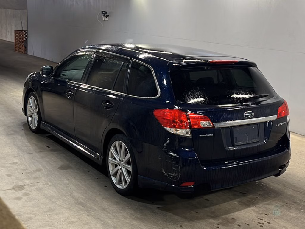 SUBARU LEGACY