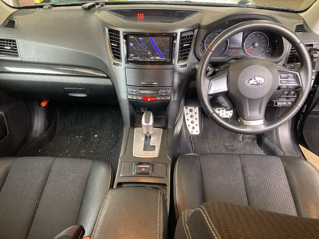 SUBARU LEGACY