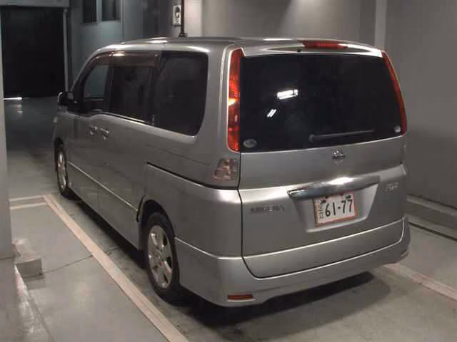 NISSAN SERENA