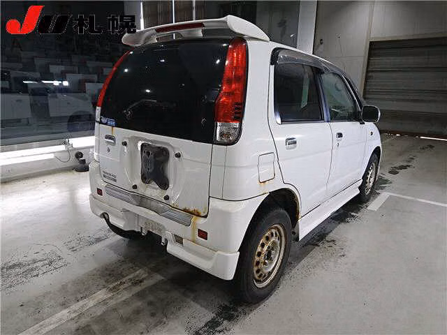 DAIHATSU TERIOS KID