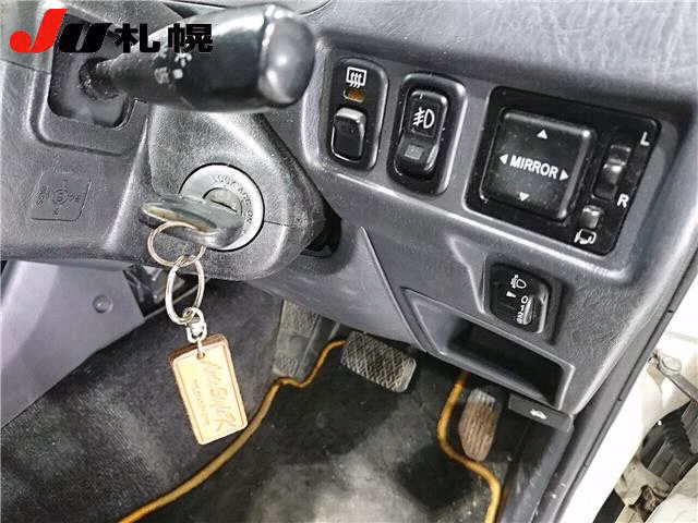 DAIHATSU TERIOS KID