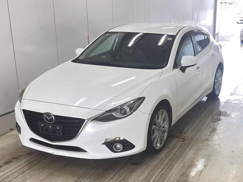 MAZDA AXELA