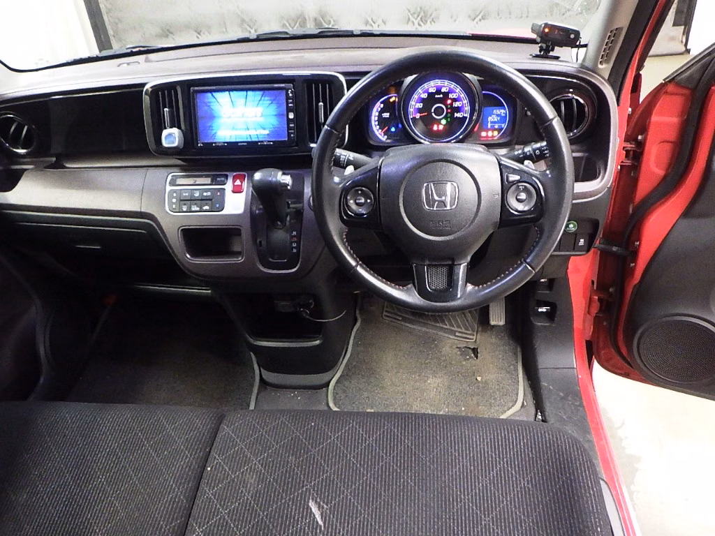HONDA N-ONE