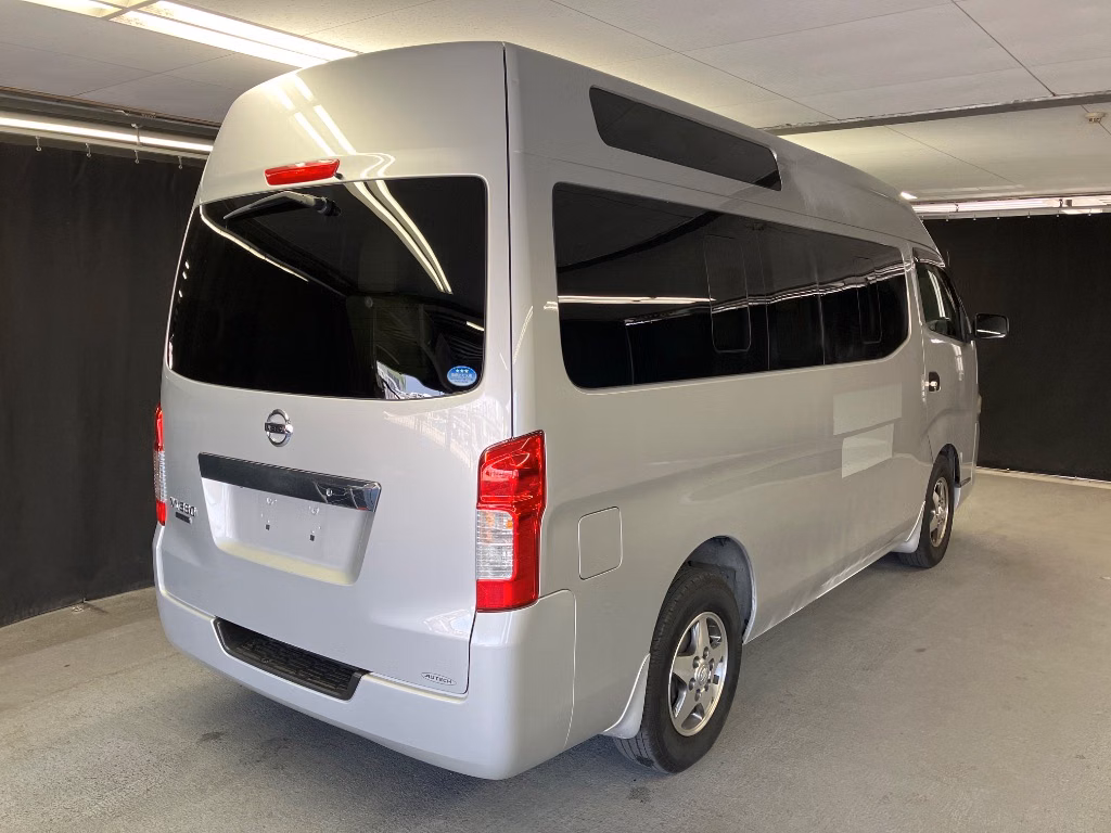 NISSAN NV350 CARAVAN