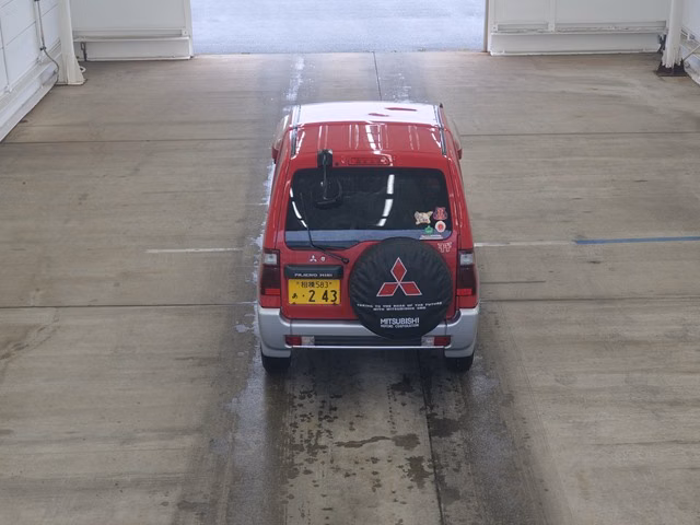 MITSUBISHI PAJERO MINI