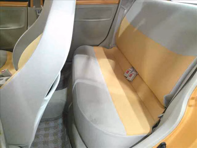 DAIHATSU ESSE