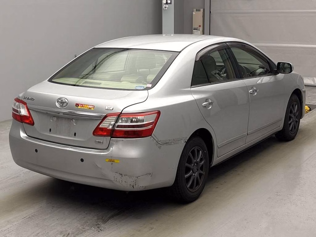 TOYOTA PREMIO