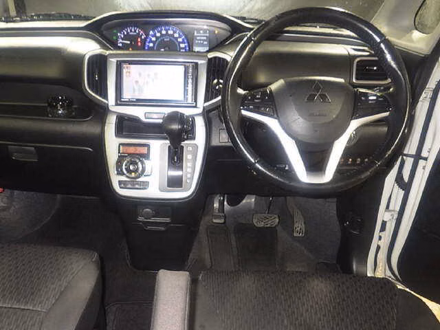 MITSUBISHI DELICA D:2