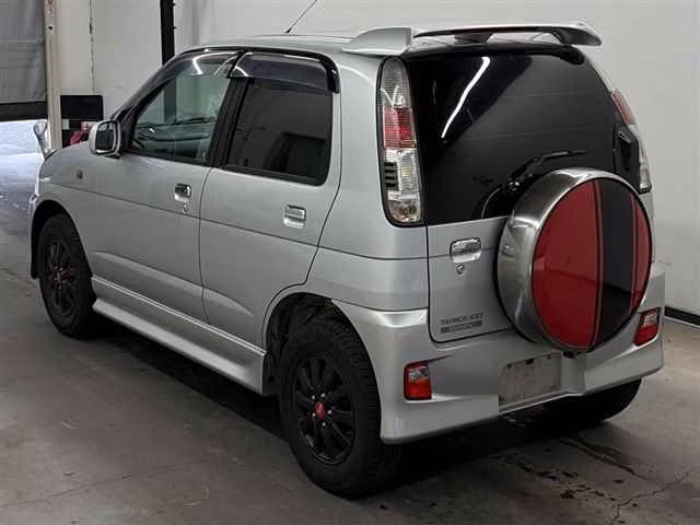 DAIHATSU TERIOS KID