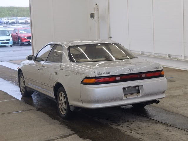 TOYOTA MARK II
